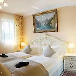 شقة Europa Residenz Premium *