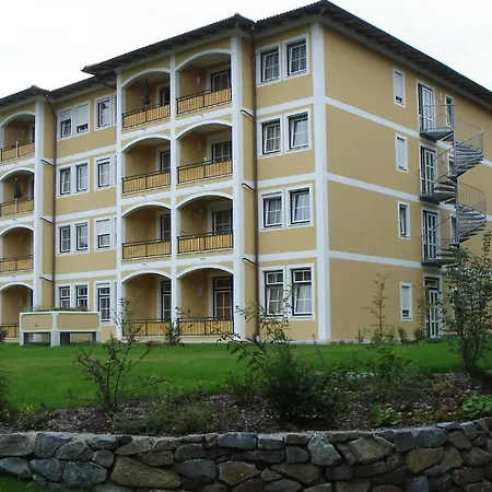 Europa Residenz Deluxe 307 Mit Einem Schlafzimmer, 2 Balkone, Doppelstellplatz, Zwei Baeder Apartment Bad Fussing